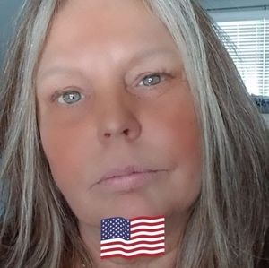 Meet your Posher, Christy